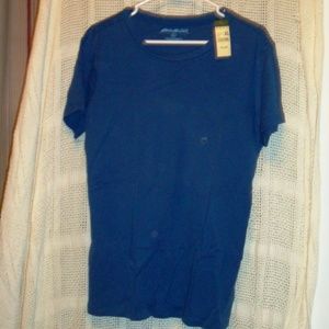 NWT. Eddie Bauer t-shirt. XL super soft